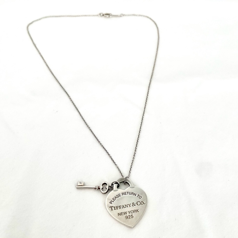 Tiffany & Co. Return to Tiffany Heart Tag and Key Necklace